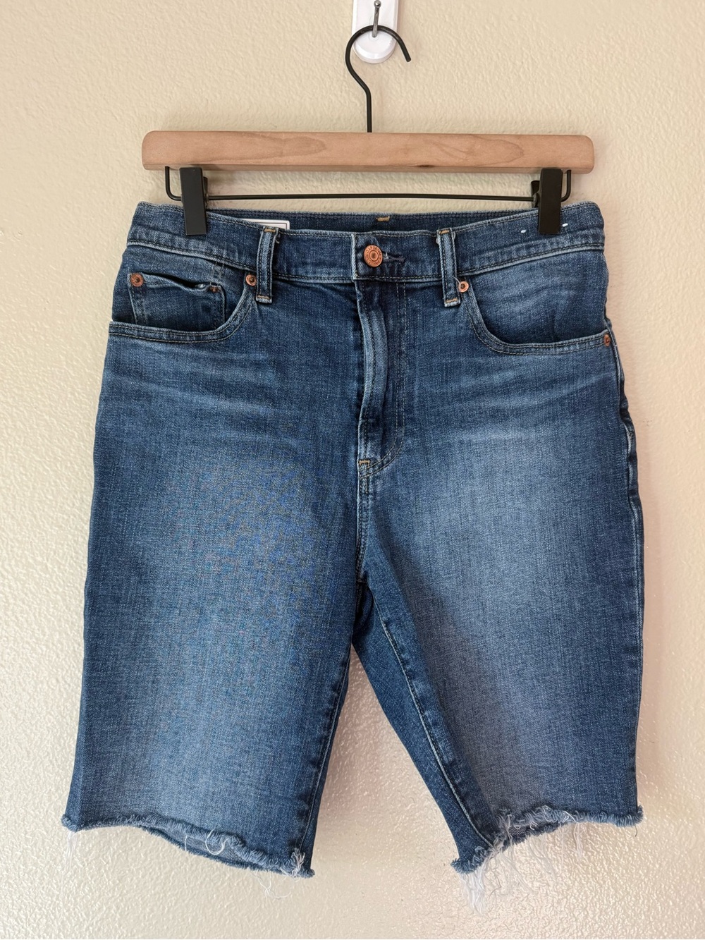 ❇️GAP Blue Distressed Denim Cutoff Shorts 2 for $22❇️